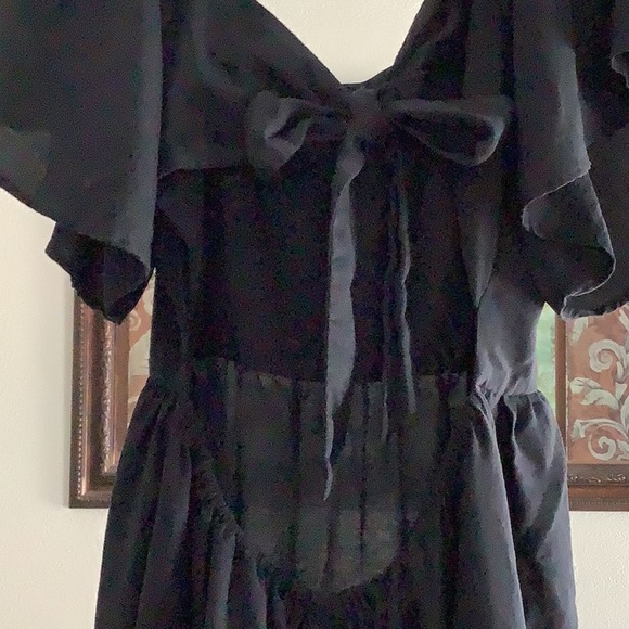 A New Day Black Maxi Dress with Elegant Silhouette - Picture 5 of 10